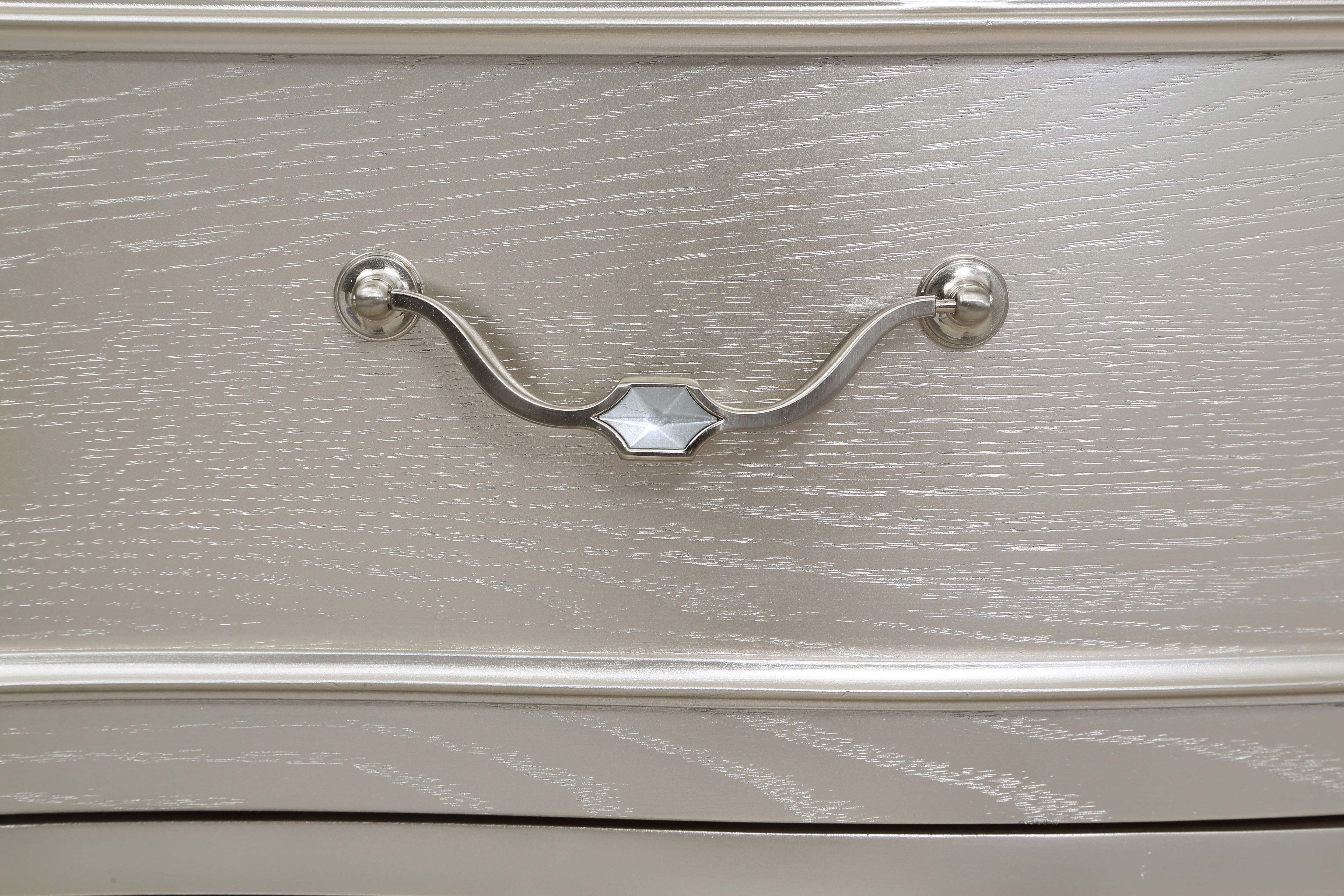 Evangeline Chest of Drawers