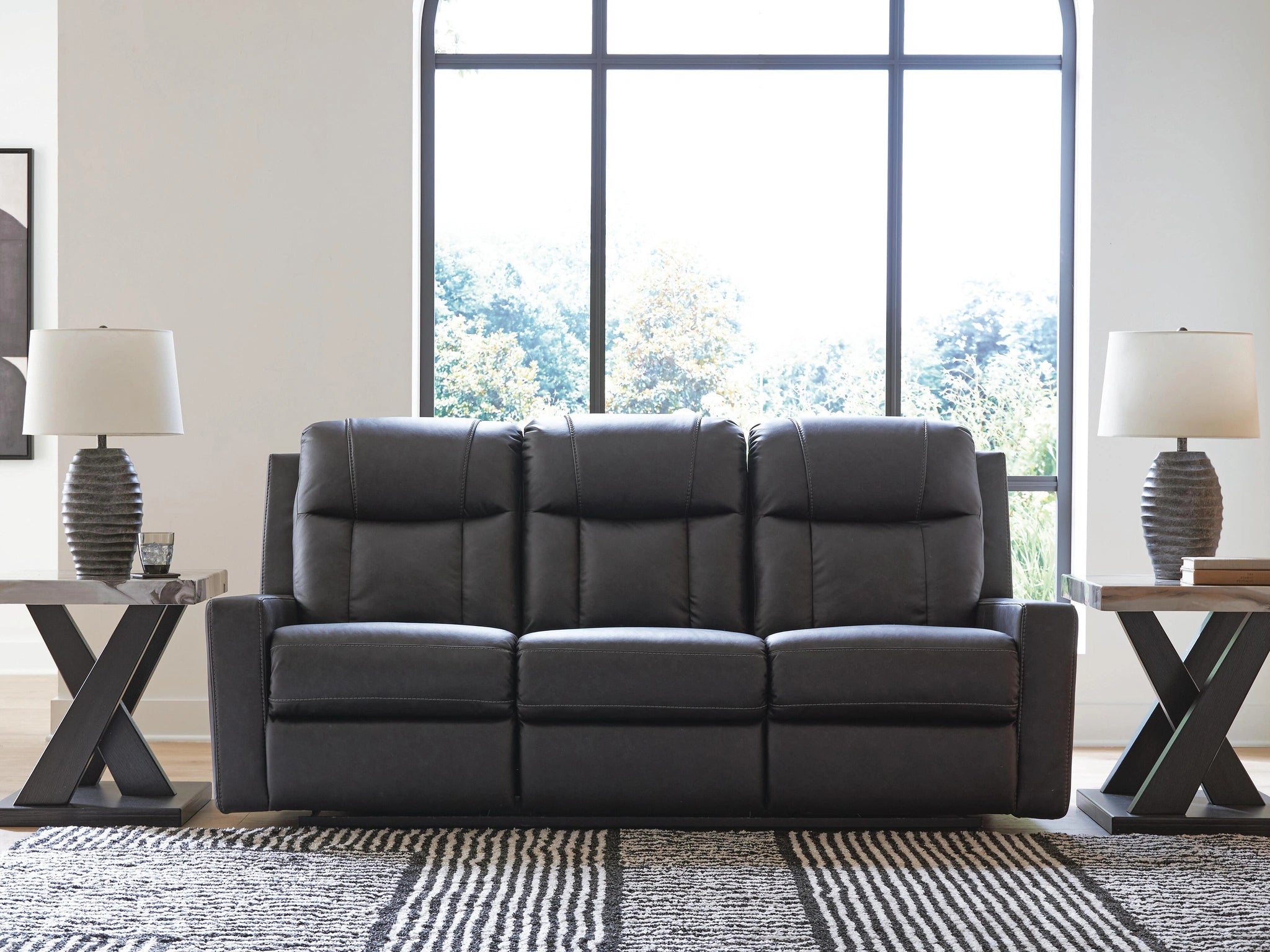 Mackmenville Living Room Set