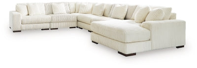 Lindyn Sectional with Chaise