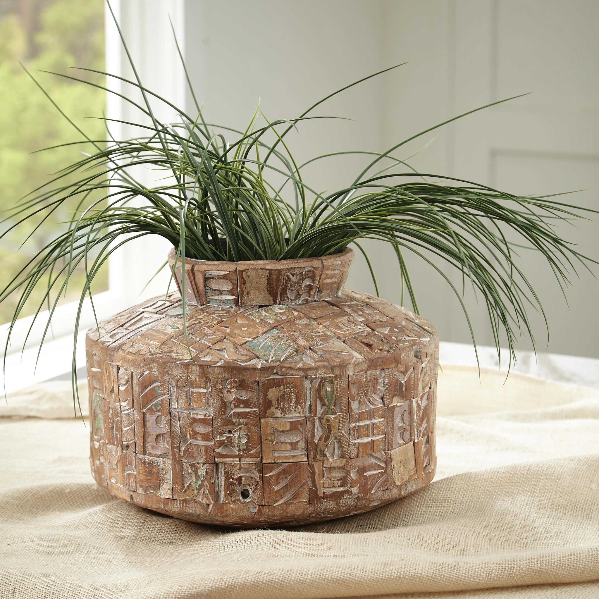 Meltland Vase