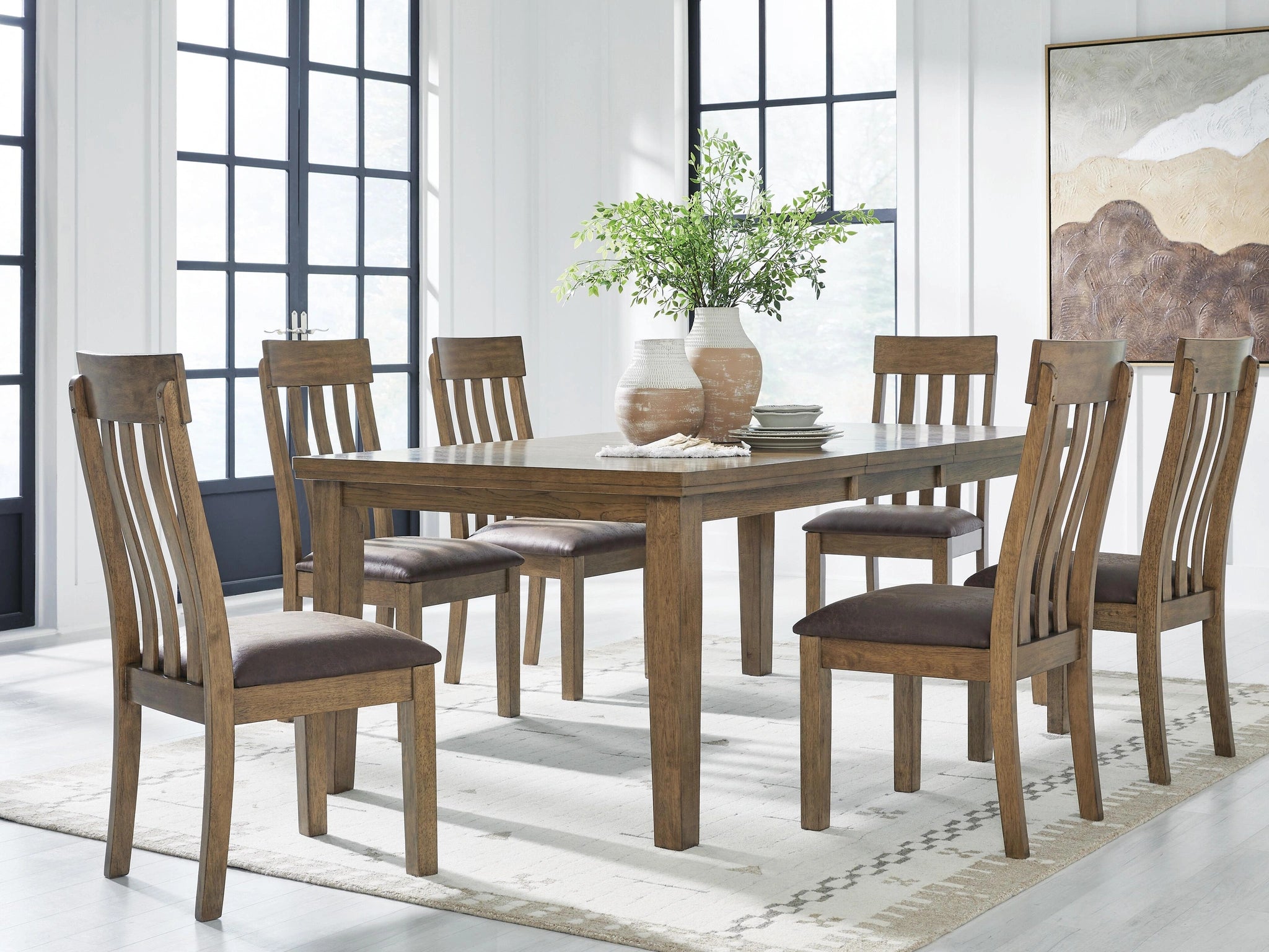 Urbinforte Dinning Room Set