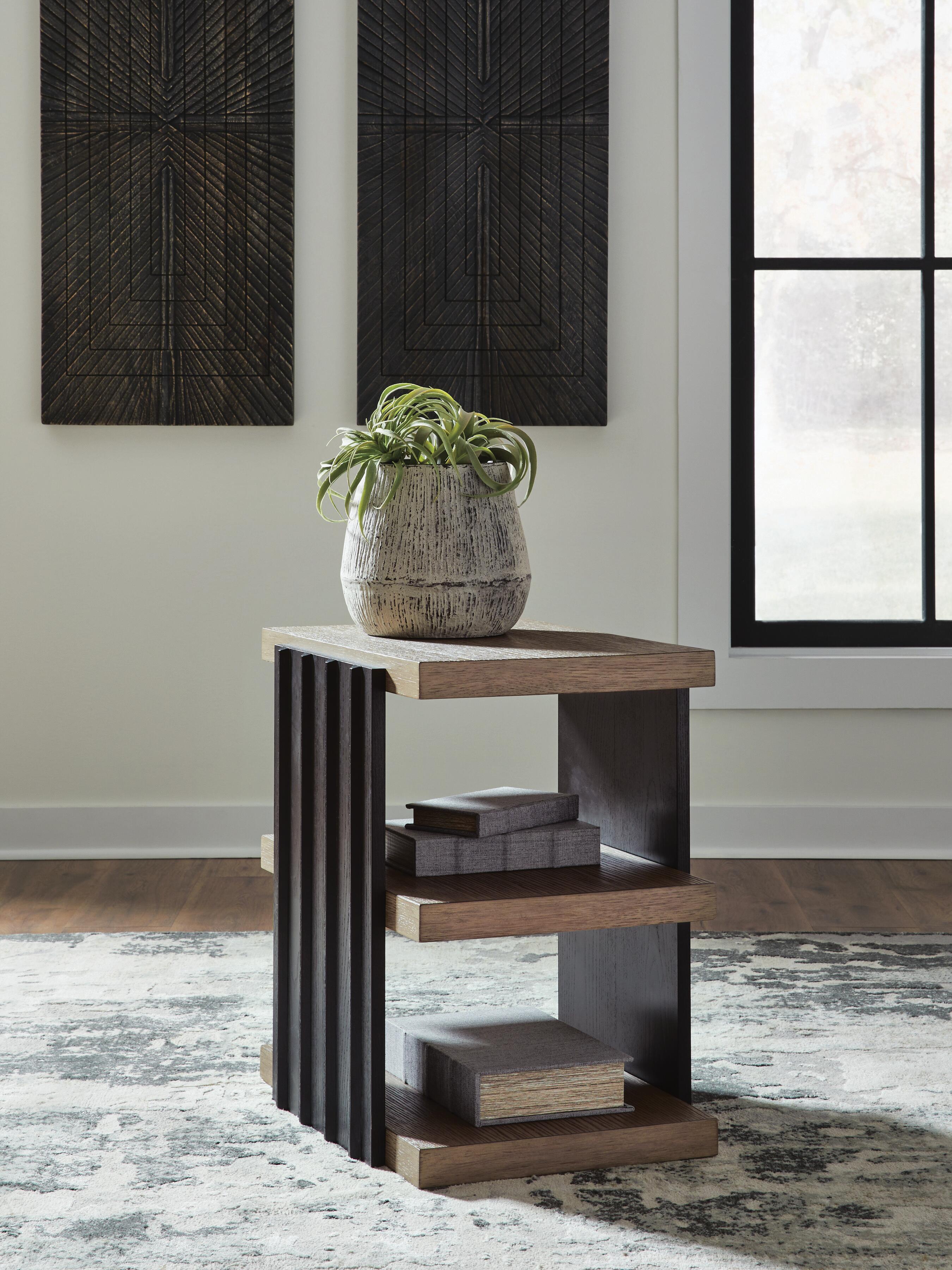 Rylandyn End Table